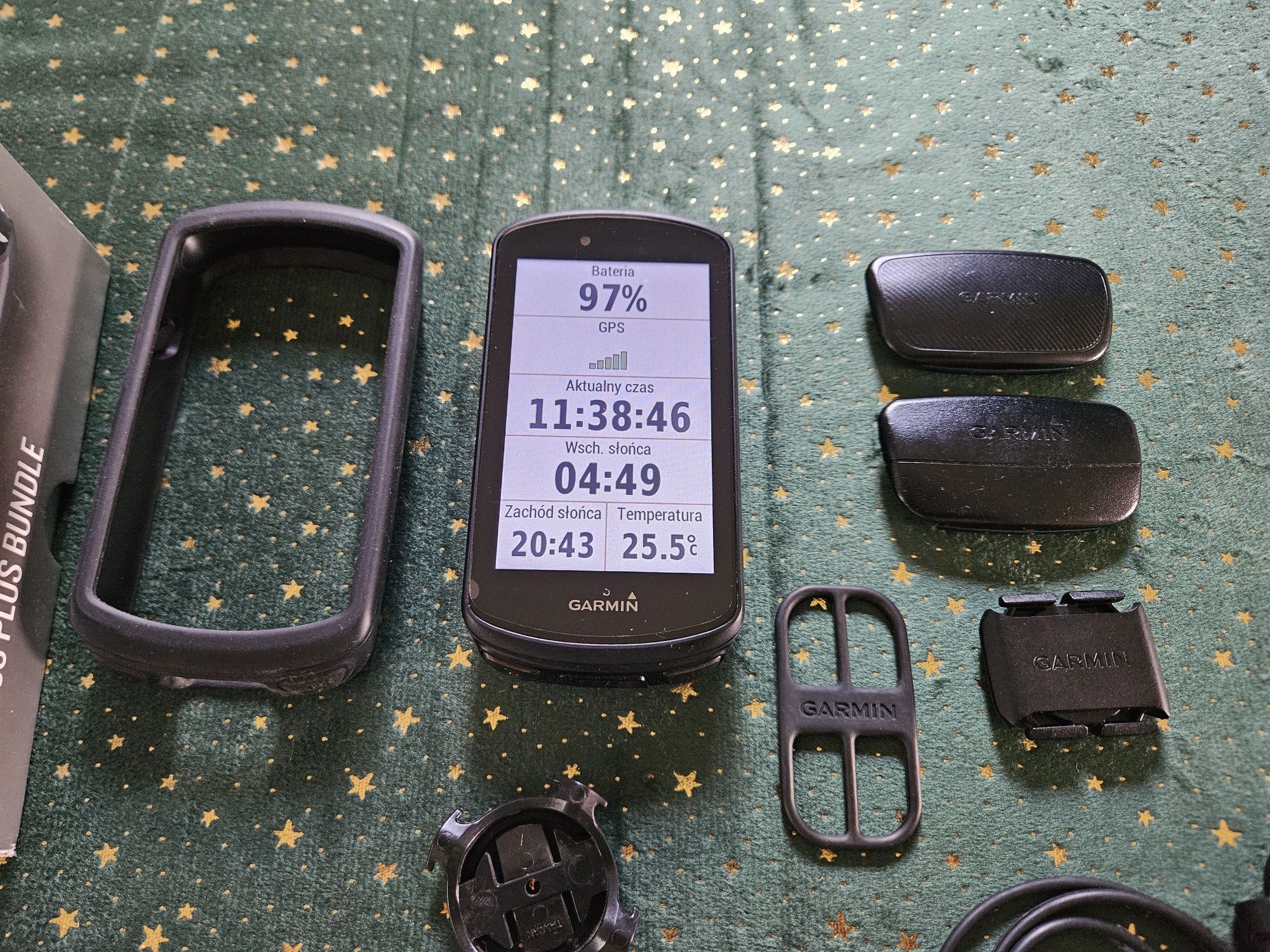 Garmin Edge 1030 Plus Bundle + etui, szybka, czujniki
