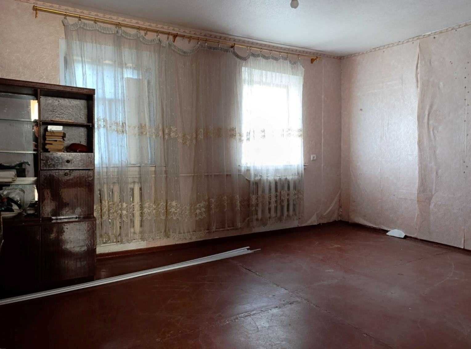 Продам будинок в АНД районі (Східний пров., поруч АТБ, Довгиш)