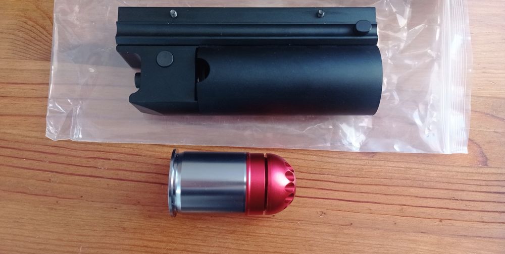 Lança granada airsoft novo FULL Metal