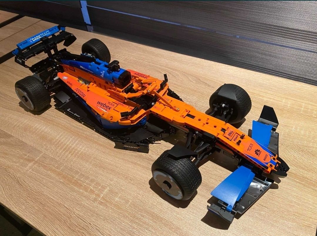 Formuła 1 McLaren 42141 Klocki