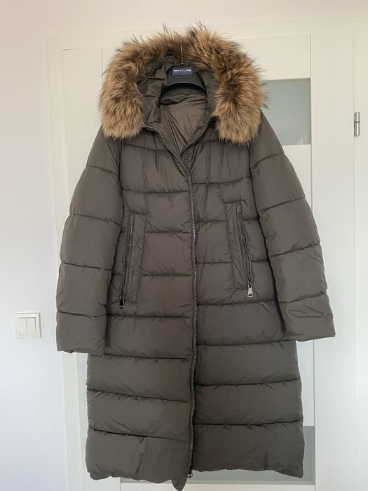 Płaszcz puch naturalny i kaptur z jenotem r. 46