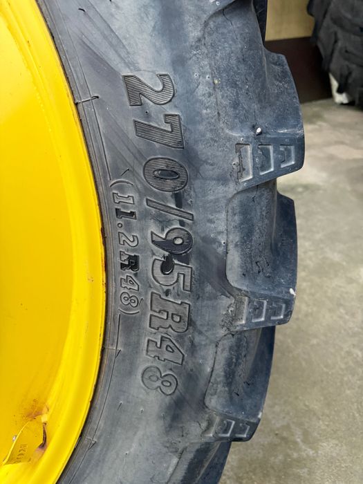 Sprzedam zestaw kół waskich John Deere 6130R