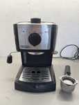 Express kolbowy DeLonghi