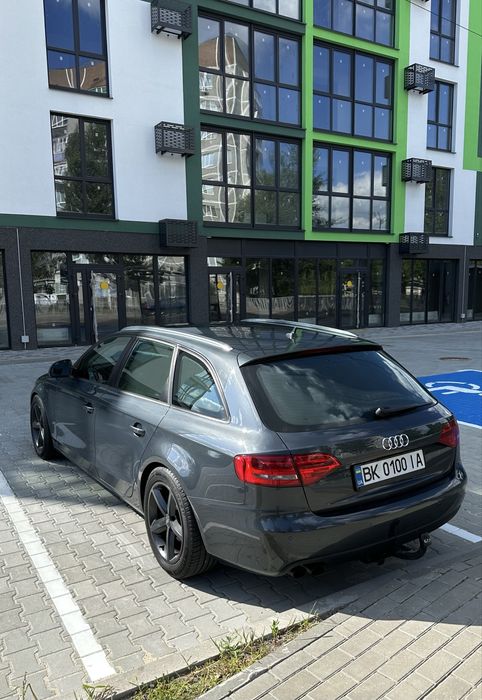 Продам машину Audi A4 2009 р