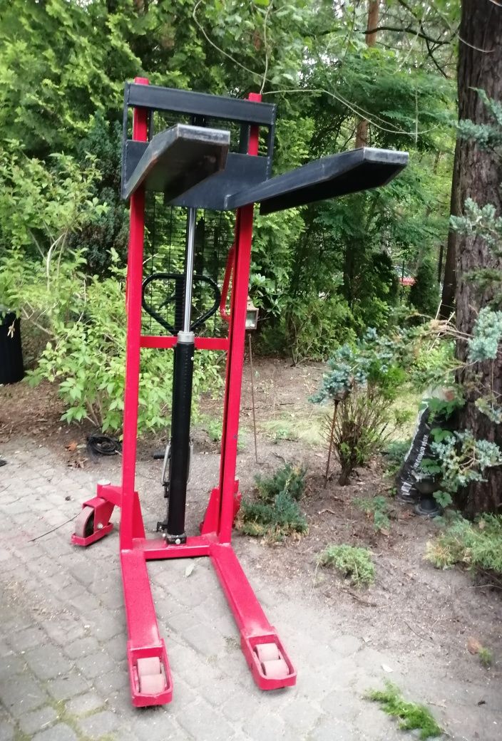 Wózek paletowy masztowy 1000 kg