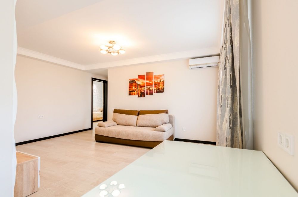 Метро Оболонь 3-ех комнатная (проспект Оболонский 16а)-15-555.biz.ua