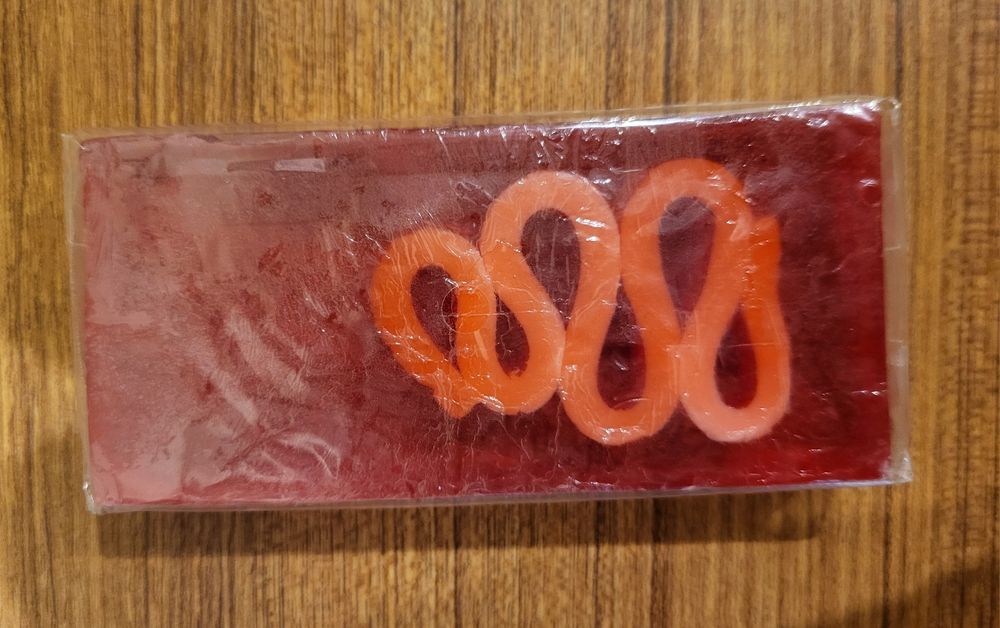 Mydło do mycia czerwone