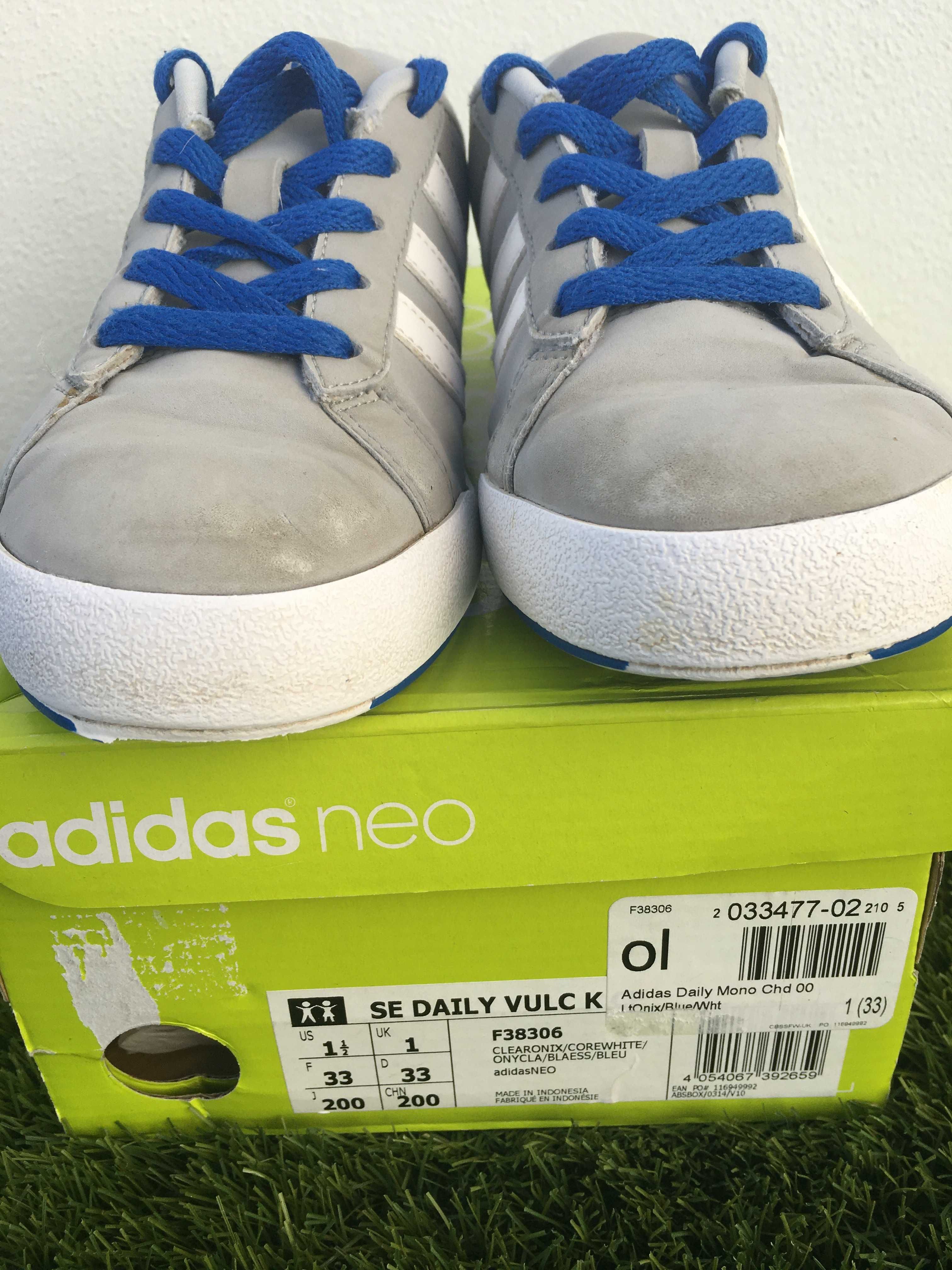 Sapatilhas Adidas Neo, tamanho 33