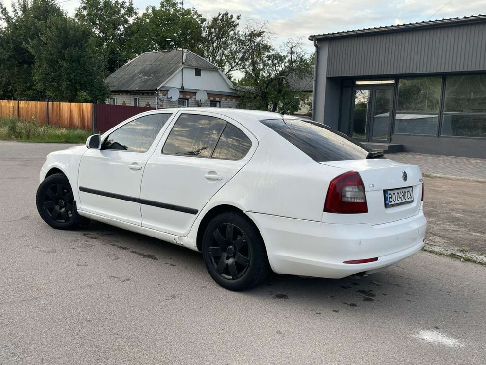 Шкода а5 1.9 tdi 2010 рік