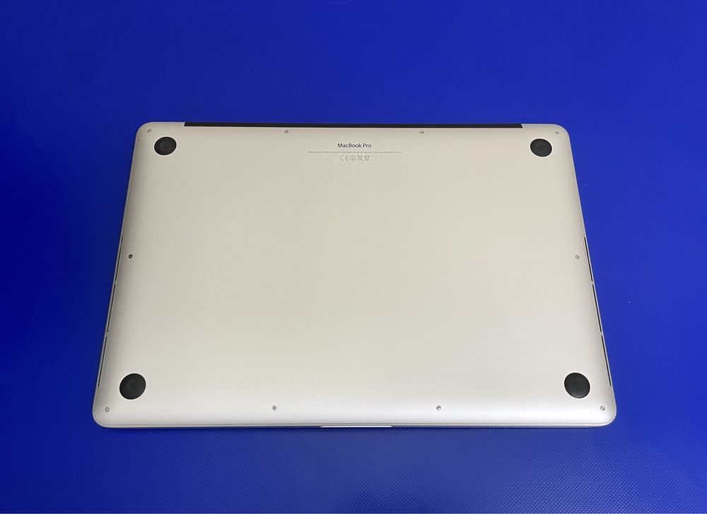 MacBook Pro 15 2013  core i7 2,3GHz  16ram 256Gb  GeForce GT 750M