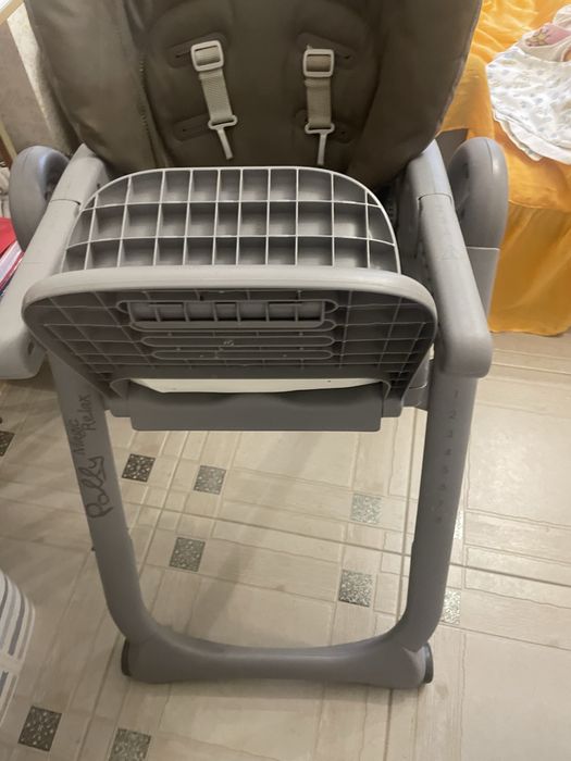 Стілець для кормленія чіко 900 грн. Робочий.