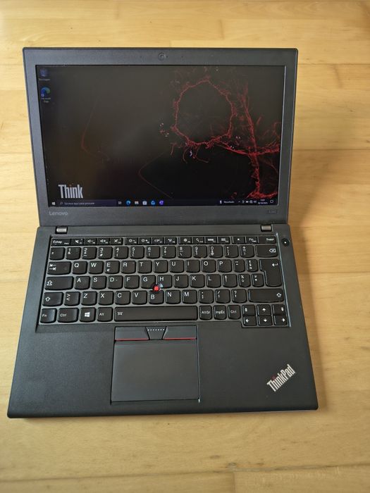 Lenovo X260 (Core i5-6Gen, 8GB DDR4, SSD 256GB) 12.5"