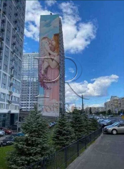 Продаж 2 кімн. квартири в ЖК Лебединий за адресою вул. Ревуцького, 40Б