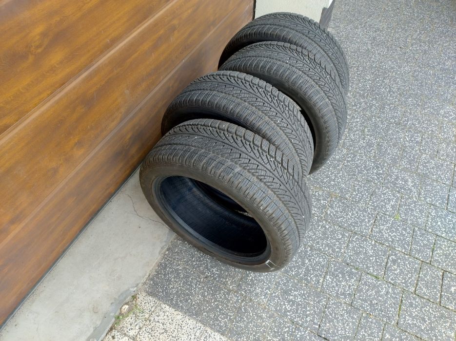 4 Opony zimowe Goodyear ultragrip 8 performance 225/45/17