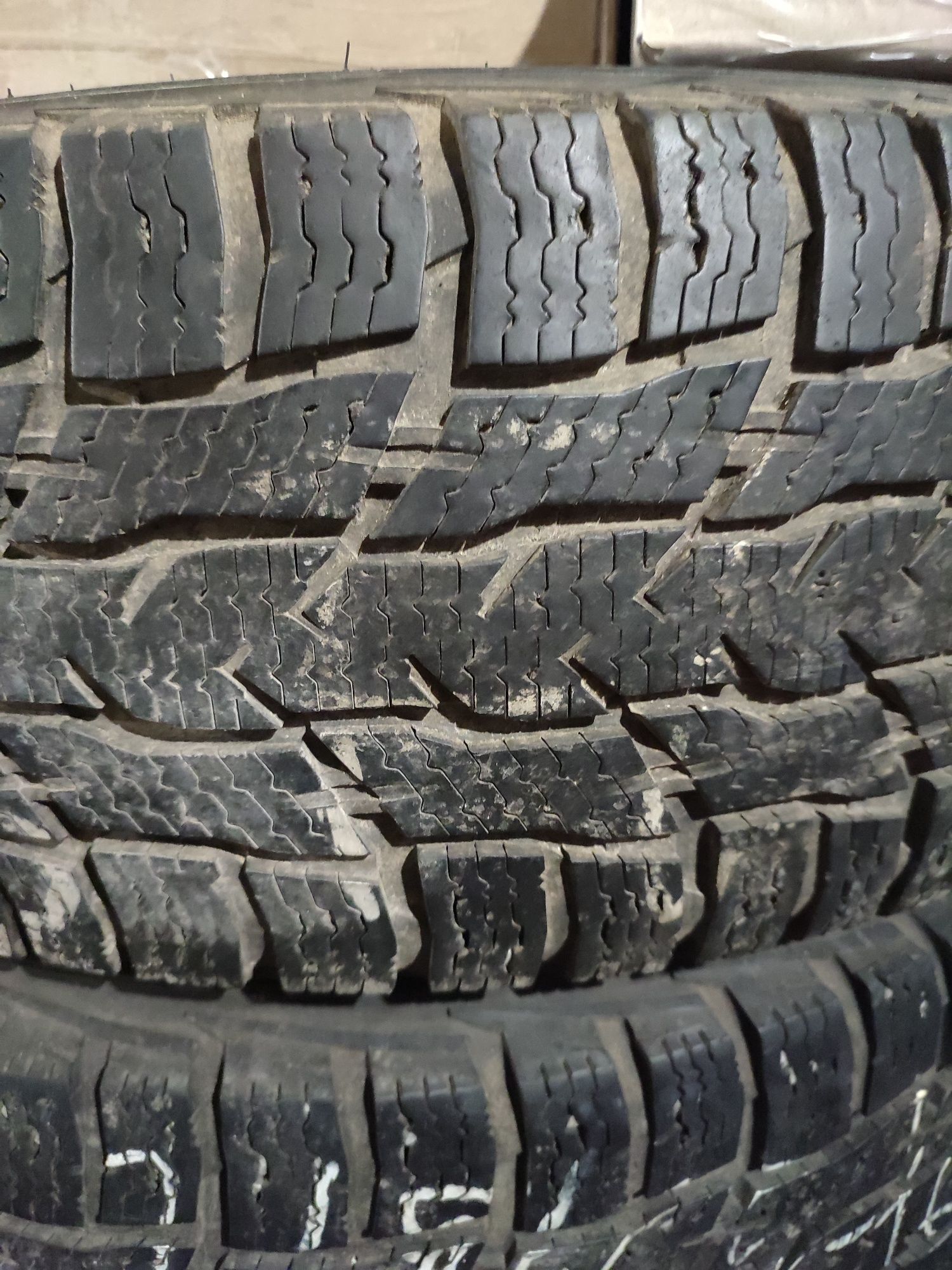 225/65/R16C комплект резини Nokian