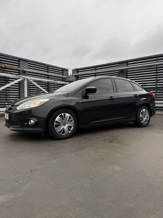 Ford Focus Se 2011