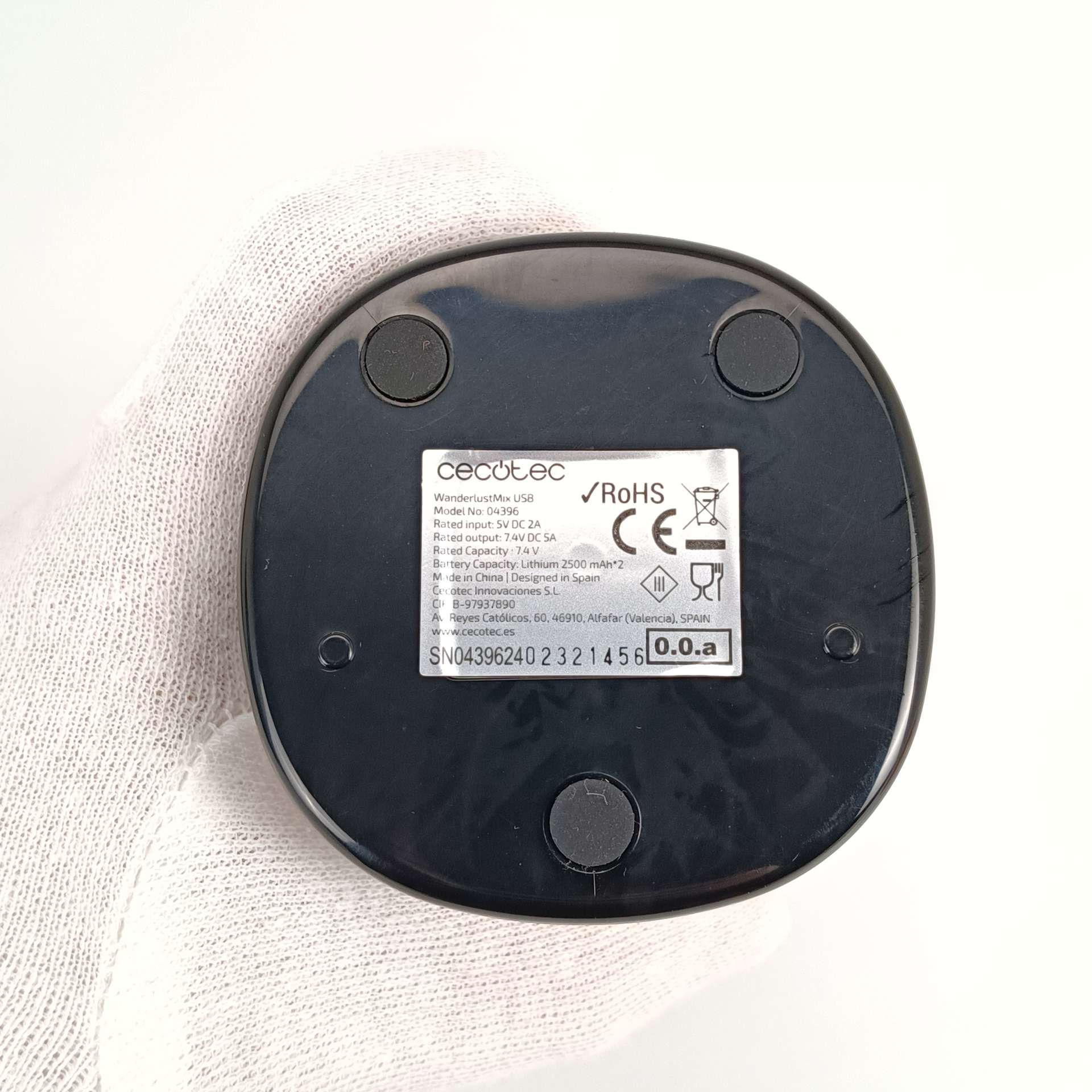 Cecotec Pojedynczy mikser stołowy WanderlustMix USB. 126 W, Kompaktowy