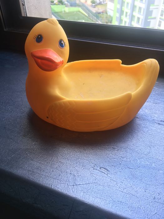 Дитяча іграшка для вани