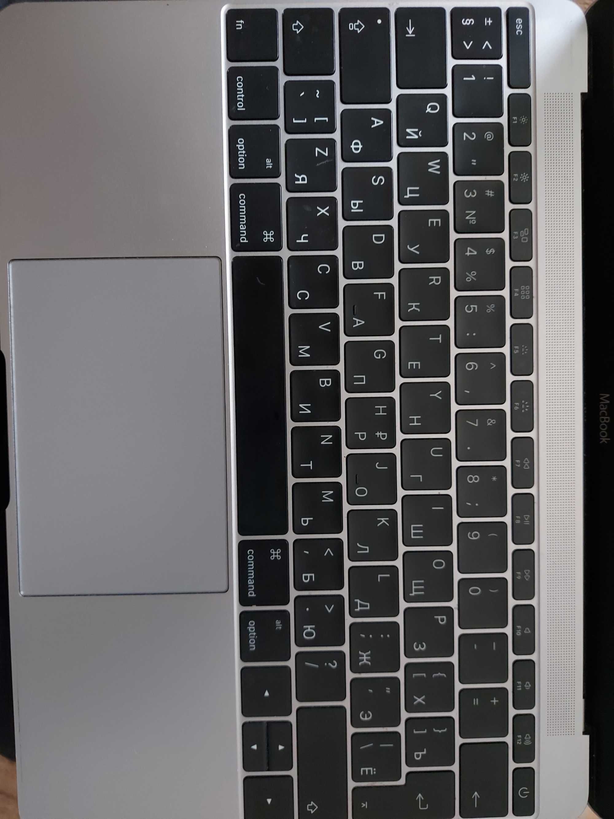Macbook 12 2015р