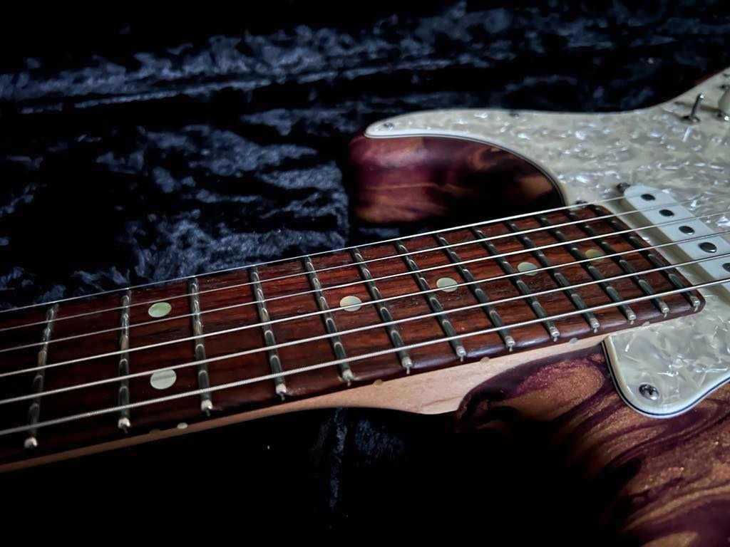 JAMES TYLER Classic USA Purple Shmear klasa Fender CS