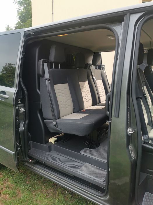 Przewóz osób okazjonalnie busem 5+1,transport  na wesele , lotnisko