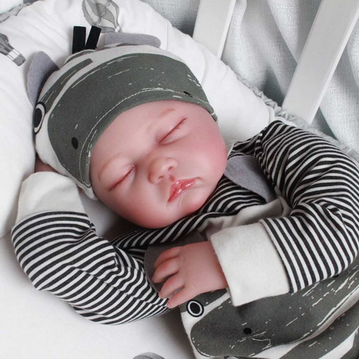 Realistyczna Lalka - Śpiący Noworodek DUŻY 550MM - Zestaw Ubrań