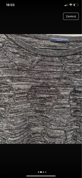 szary sweterek oversize