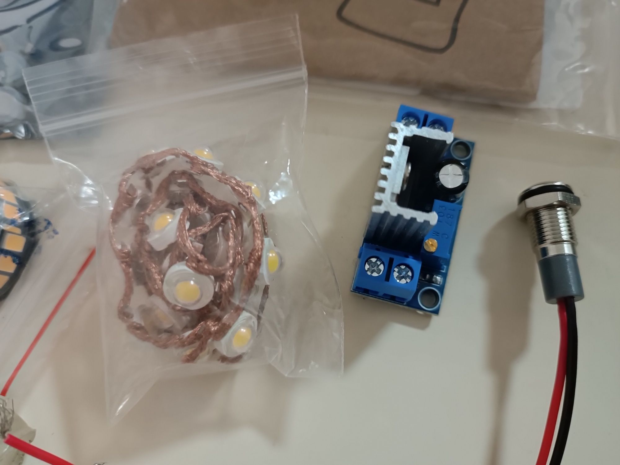 Діоди led usb 3.6v 5v 24v живлення