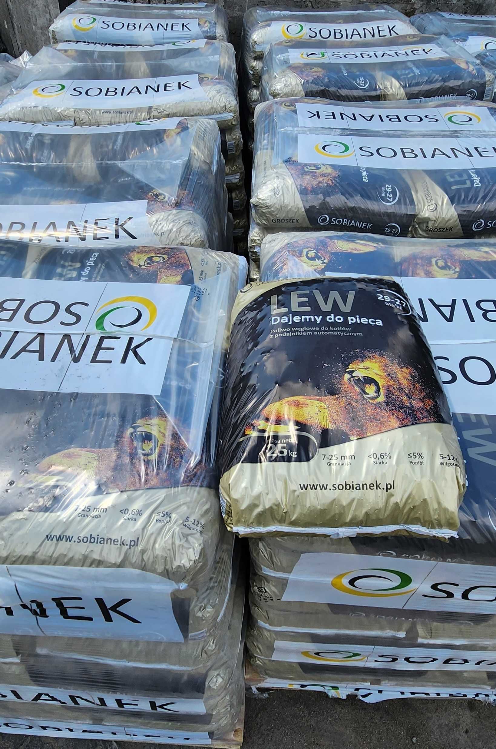 węgiel groszek LEW SOBIANEK   - 1550 zł  -