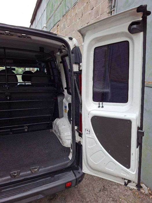 Fiat doblo пасажир 1,3 2013р у відмінному стані