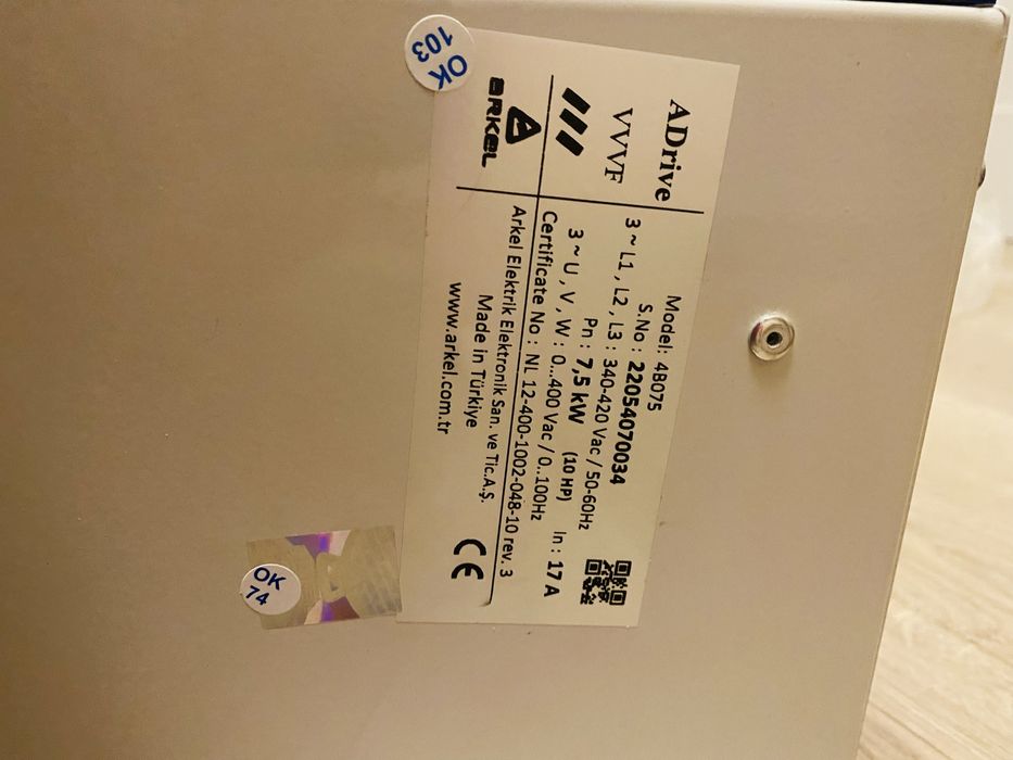 Arkel- falownik Adrive 7,5 kw 400v