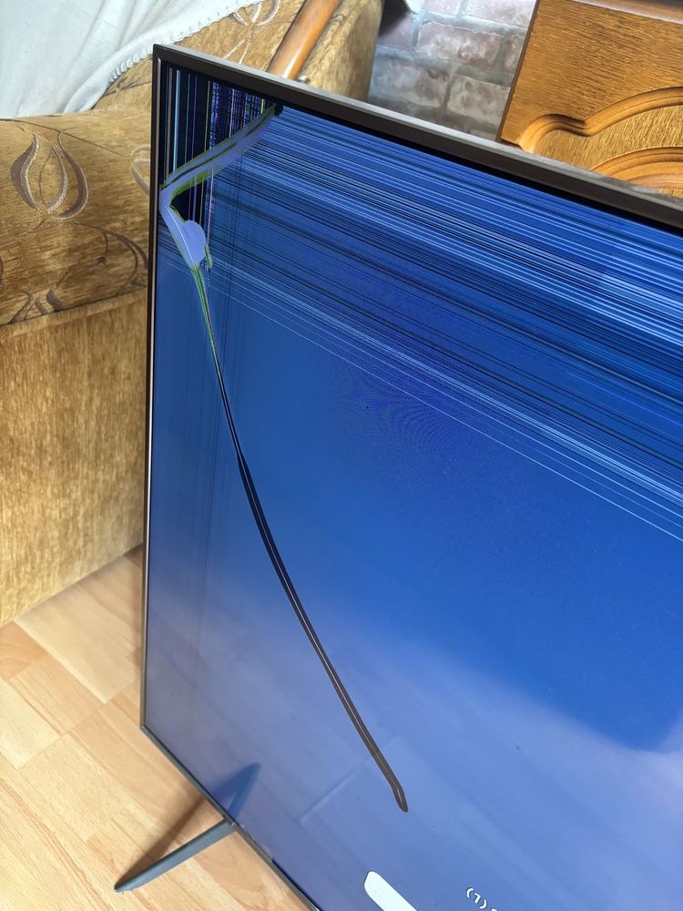 Sprzedam TV Samsung55 uszkodzony