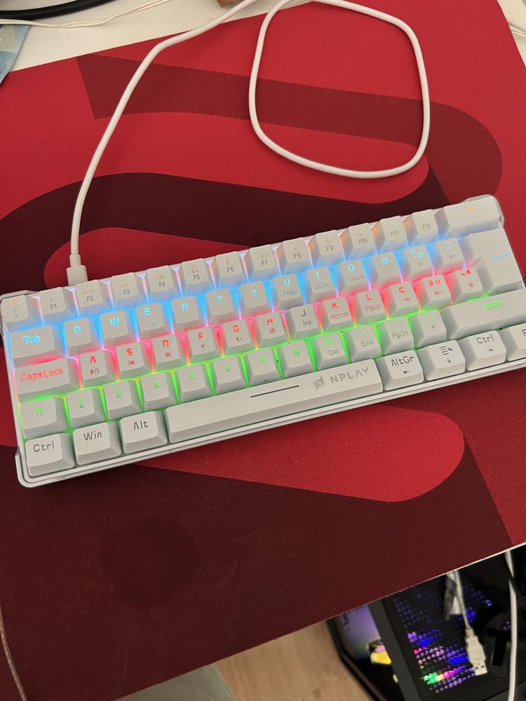Teclado mecanico 60%