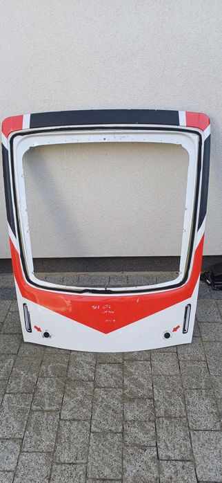 Klapa bagażnika porsche cayman GT4