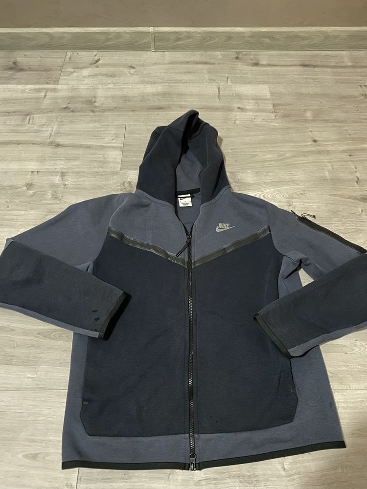 nike tech fleece size m (дрил,дрип,drip,dril)