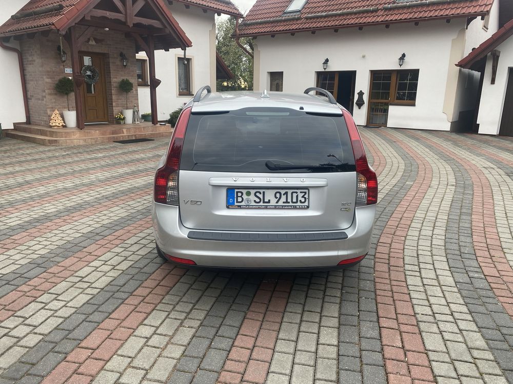 Volvo v50 2010 rok bardzo ładne serwis