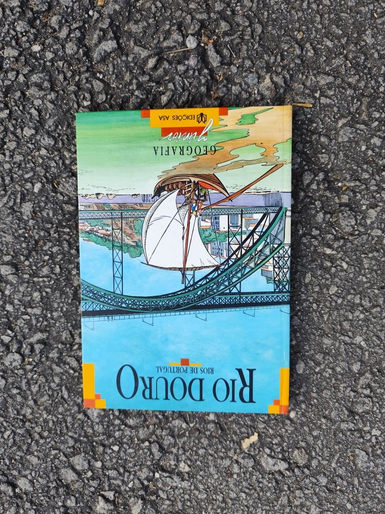 Livro de banda desenhada