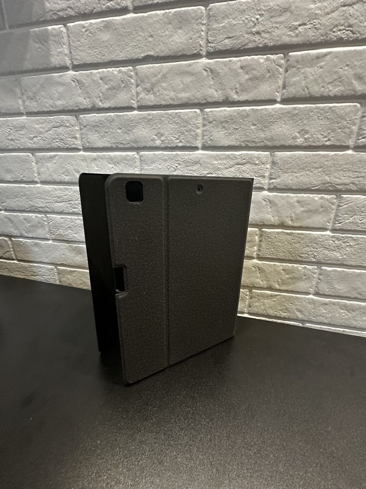 Чохол-клавіатура AirOn Premium для Apple iPad 10.9" 2022