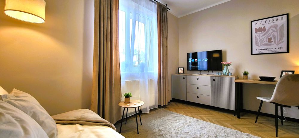 Kawalerka 20m2|własny ogródek 20m2|parking|TV full HD|net w cenie