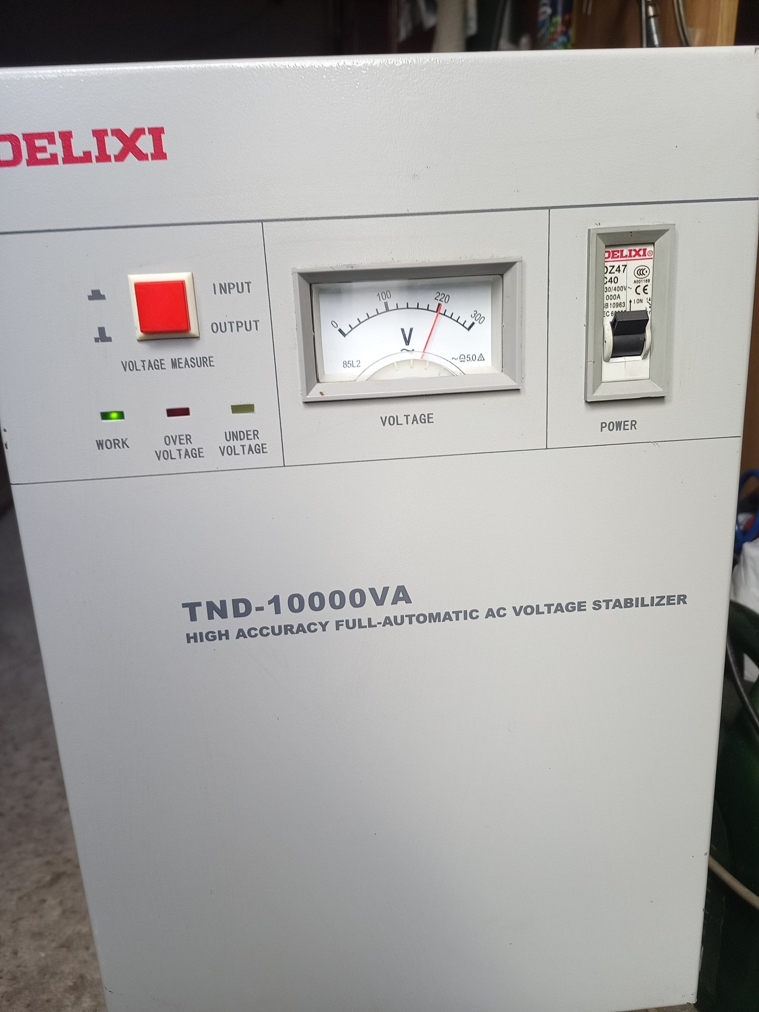 Стабілізатор напруги сервопривідний DELIXI TND-10000VA