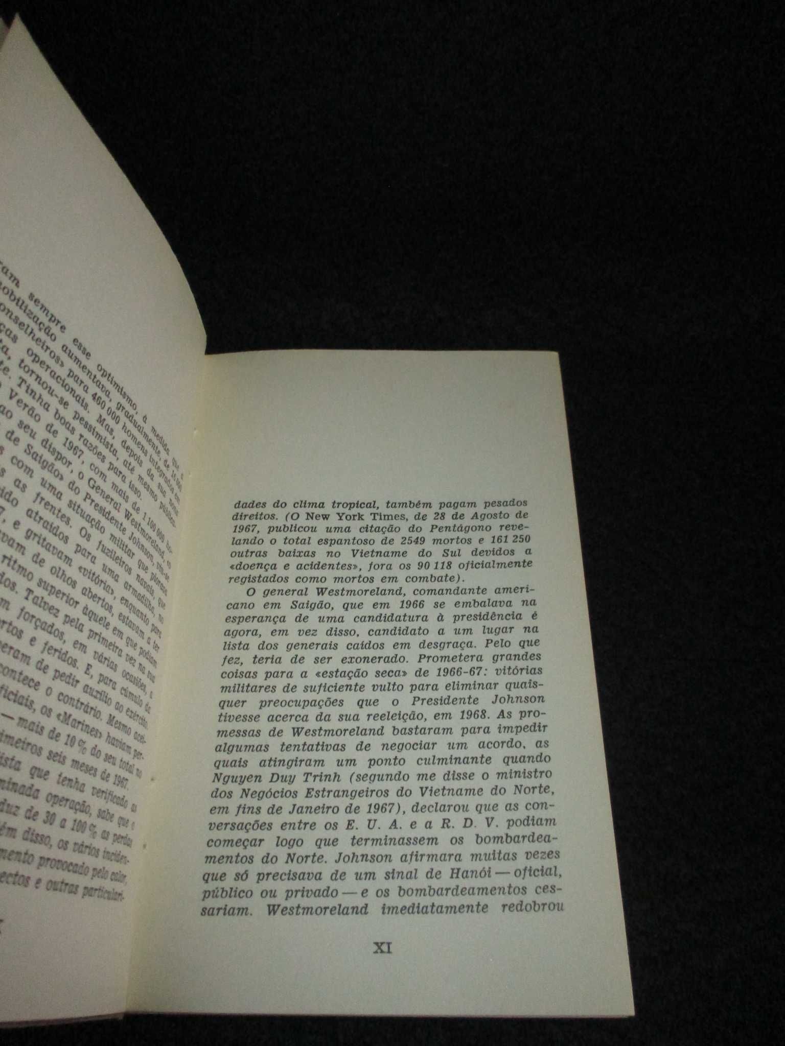 Livro Bombas sobre Hanoi Wilfred G. Burchett