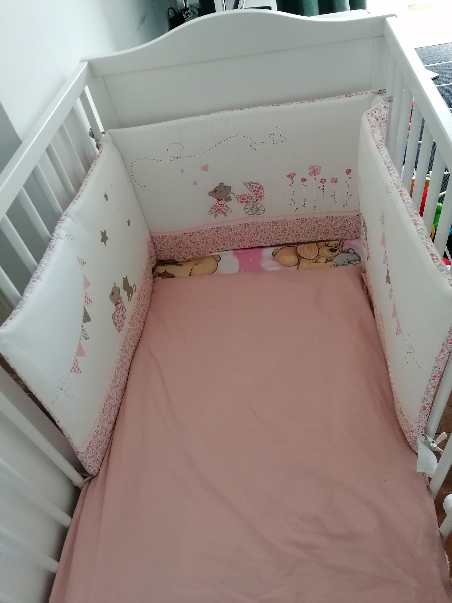 Cama de bebé Smagora ikea