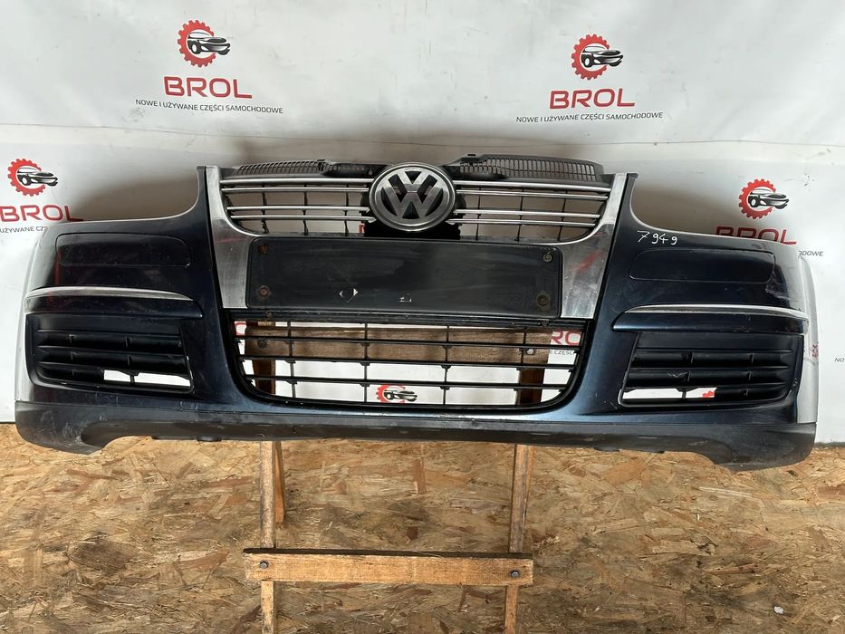 ZDERZAK PRZEDNI VW JETTA  GOLF V KOMBI