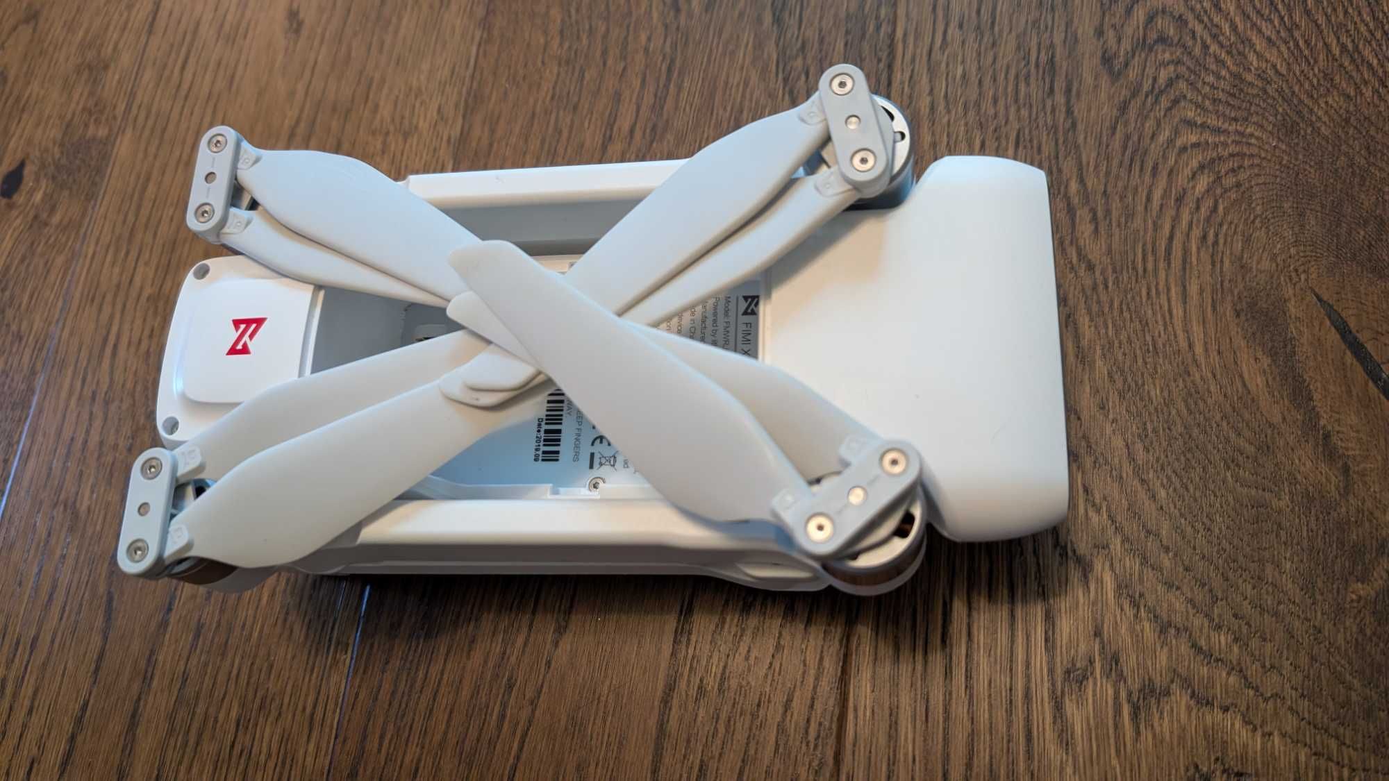 Dron Xiaomi FIMI X8 SE 2020 combo