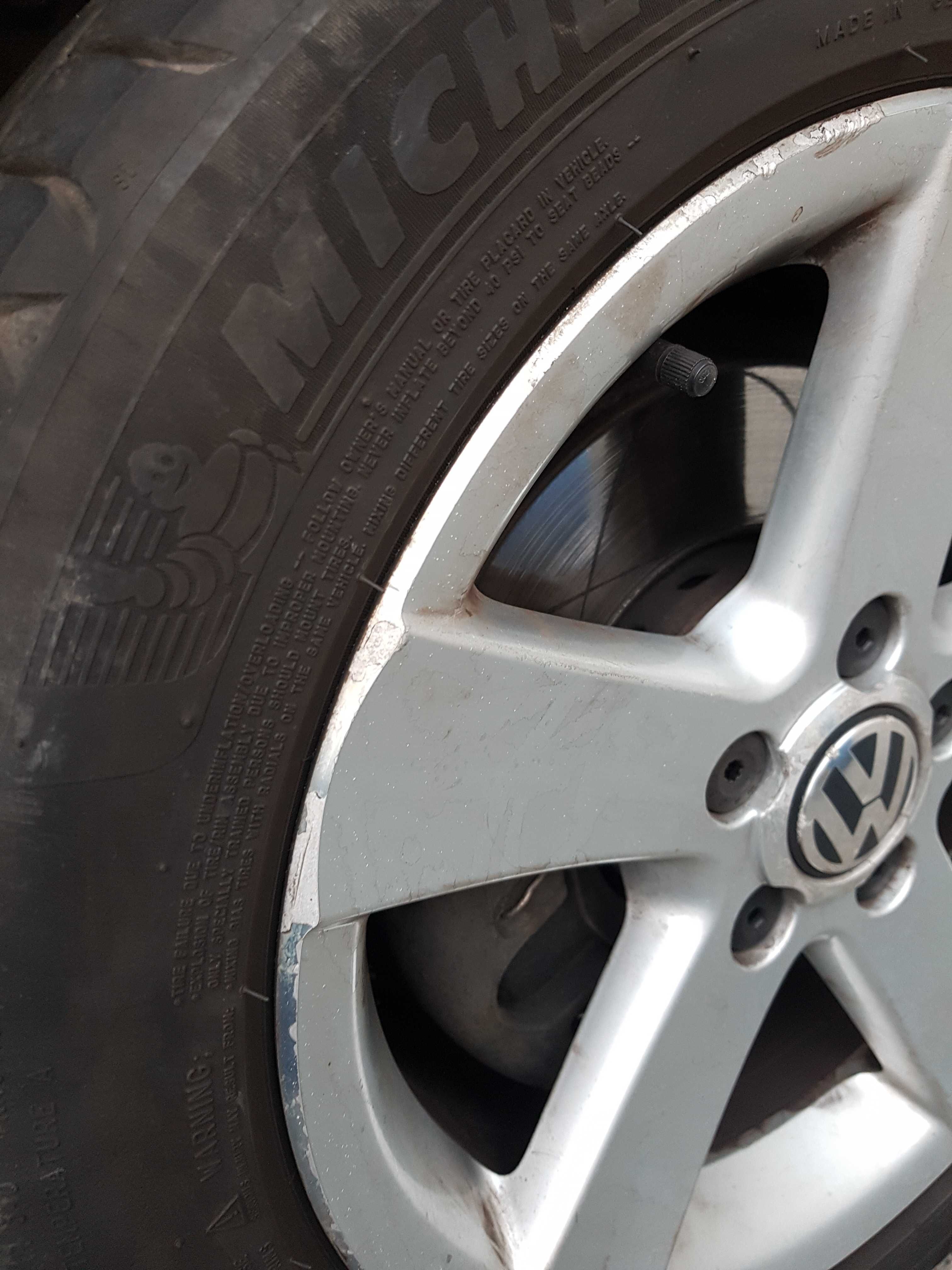 Felgi VW 16" z oponami letnimi , wyważone