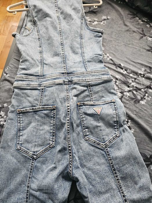 Guess damski kombinezon