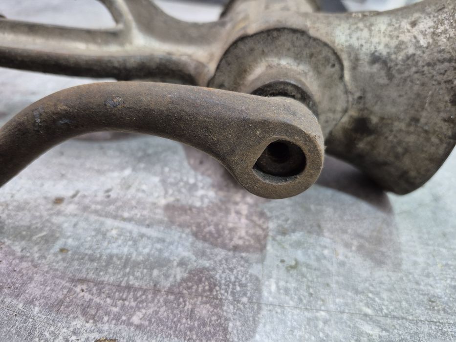 Stara maszynka do mięsa Modos 8 zabytek PRL