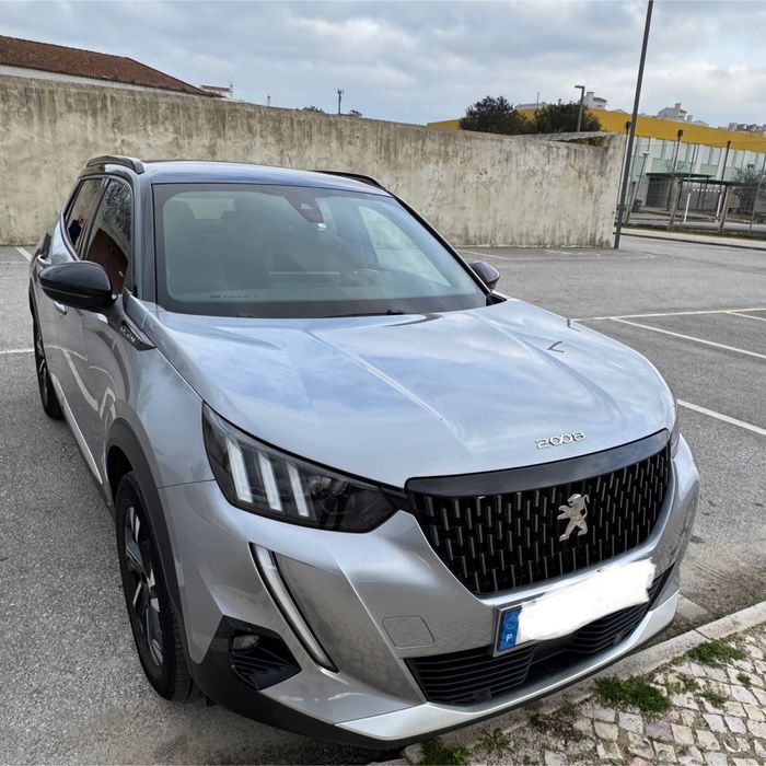 Peugeot 2008 PureTech GT Line 130cv