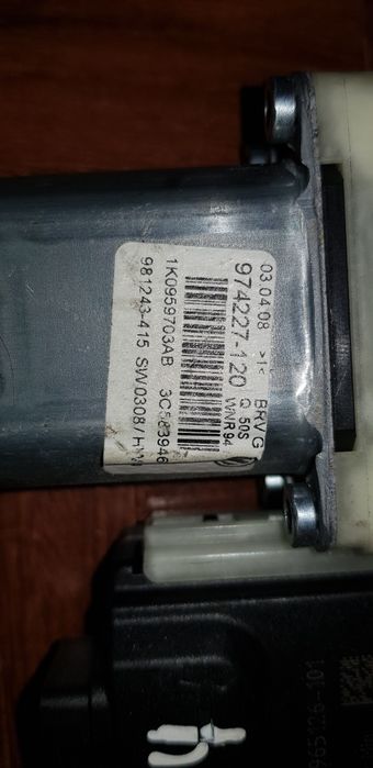 Motor vidro porta trás esquerda Passat B6