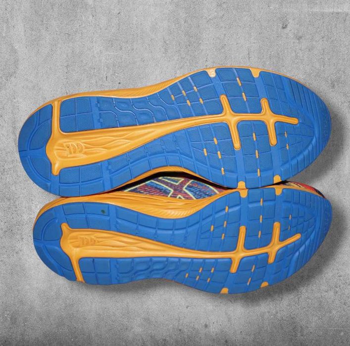 Damskie buty biegowe trailowe Asics Noosa Tri 13 r. 37,5